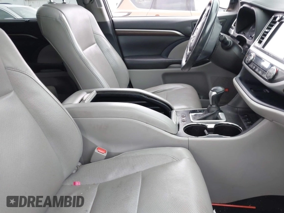 2016 Toyota Highlander Limited with VIN 5TDDKRFH0GS236412, listed as a IAAI auction lot 41067768 with 108,015 mi miles and . Bid and sale history available at DreamBid. Image 5.