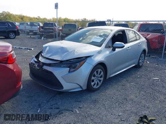 2024 Toyota Corolla LE z VIN 5YFB4MDE1RP102999, wystawiony jako IAAI lot #40562845 z przebiegiem 19 445 mil mil oraz . Historia ofert i sprzedaży dostępna na DreamBid. Obrazek 17.