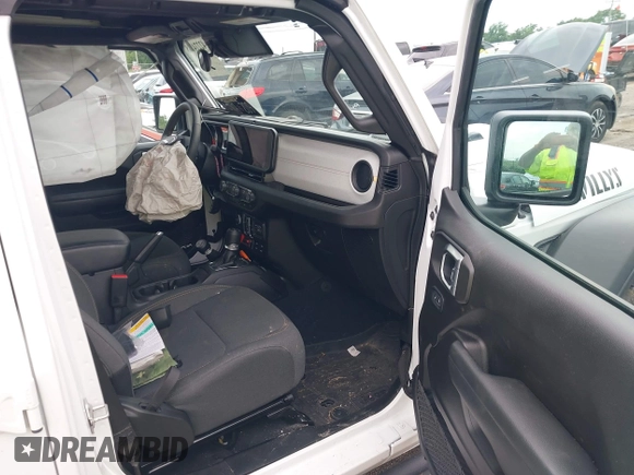2024 Jeep Wrangler Sport S with VIN 1C4PJXDG9RW289370, listed as a IAAI auction lot 42274788 with 15,776 mi miles and . Bid and sale history available at DreamBid. Image 5.