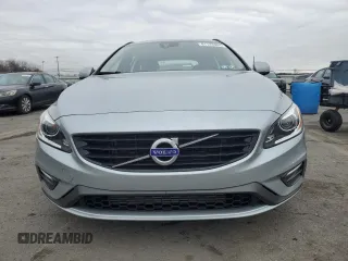 2018 Volvo V60 Dynamic with VIN YV140MEL7J2383656, listed as a Copart auction lot 81124364 with 28,743 mi miles and Salvage Title. Bid and sale history available at carsss.com. Image 5.