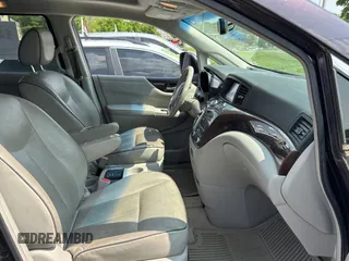 2011 Nissan Quest SL z VIN JN8AE2KP2B9007028, wystawiony jako Copart lot #59522215 z przebiegiem 171 512 mil mil oraz Czysty tytuł • Clean title. Historia ofert i sprzedaży dostępna na DreamBid. Obrazek 5.