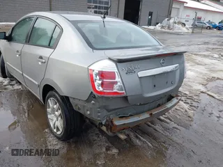 2011 Nissan Sentra SR with VIN 3N1AB6AP6BL725088, listed as a IAAI auction lot 41667370 with 147,708 mi miles and . Bid and sale history available at DreamBid. Image 6.