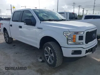 2019 Ford F-150 XL z VIN 1FTEW1EP4KKD49573, wystawiony jako IAAI lot #42524514 z przebiegiem 74 237 mil mil oraz . Historia ofert i sprzedaży dostępna na DreamBid. Obrazek 1.