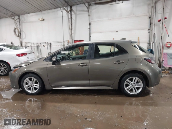 2020 Toyota Corolla SE with VIN JTND4RBE9L3095272, listed as a IAAI auction lot 41593236 with 58,304 mi miles and . Bid and sale history available at DreamBid. Image 14.
