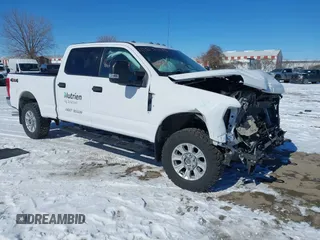 2021 Ford F-250 XL with VIN 1FT7W2B6XMEC73448, listed as a IAAI auction lot 41631438 with 110,255 mi miles and . Bid and sale history available at DreamBid. Image 1.