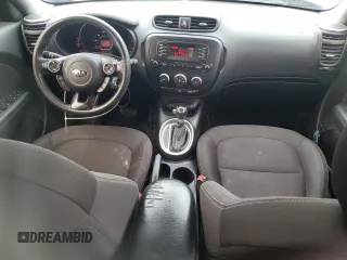 2015 Kia Soul with VIN KNDJN2A23F7792467, listed as a Copart auction lot 51492335 with 181,300 mi miles and Clean Title. Bid and sale history available at DreamBid. Image 8.
