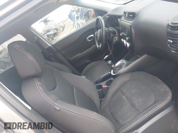 2017 Kia Soul with VIN KNDJN2A28H7469213, listed as a IAAI auction lot 42126026 with 83,207 mi miles. Bid and sale history available at carsss.com. Image 5.