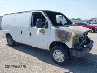 2013 Ford Econoline Cargo Commercial with VIN 1FTNE1EW6DDA69266, listed as a IAAI auction lot 42040253 with Not Provided miles. Bid and sale history available at carsss.com. Image 1.