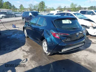 2019 Toyota Corolla Hatchback SE with VIN JTNK4RBE1K3024766, listed as a IAAI auction lot 42037121 with 121,595 mi miles. Bid and sale history available at carsss.com. Image 3.