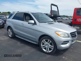 2013 Mercedes-Benz M 350 with VIN 4JGDA5JB4DA229675, listed as a IAAI auction lot 42707244 with 103,499 mi miles and . Bid and sale history available at DreamBid. Image 1.