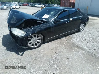 2007 Mercedes-Benz S 5.5L V8 with VIN WDDNG71X37A074898, listed as a IAAI auction lot 42137575 with Not Provided miles. Bid and sale history available at carsss.com. Image 2.