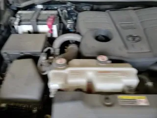 2023 Toyota Tundra SR5 z VIN 5TFLA5DB3PX128348, wystawiony jako Copart lot #69055695 z przebiegiem 33 364 mil mil oraz Szkoda całkowita • Salvage title. Historia ofert i sprzedaży dostępna na DreamBid. Obrazek 13.