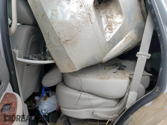 2013 Chevrolet Tahoe LT z VIN 1GNSKBE09DR236064, wystawiony jako Copart lot #47966825 z przebiegiem 172 027 mil mil oraz Szkoda całkowita • Salvage title. Historia ofert i sprzedaży dostępna na DreamBid. Obrazek 11.