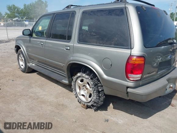 2000 Ford Explorer с VIN 1FMZU75E6YZB71590, выставлен на аукционе IAAI как лот 42757239 с пробегом 122 876 миль миль и . История ставок и продаж доступна на DreamBid. Изображение 6.