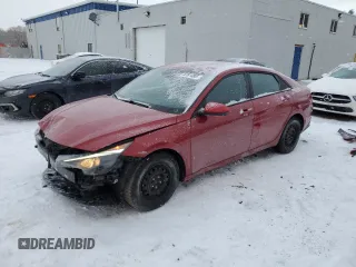 2021 Hyundai Elantra Blue z VIN KMHLM4AJ8MU004324, wystawiony jako Copart lot #87814805 z przebiegiem 76 609 mil mil oraz Szkoda całkowita • Salvage title. Historia ofert i sprzedaży dostępna na DreamBid. Obrazek 1.