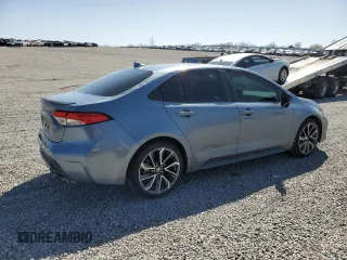 2020 Toyota Corolla SE with VIN 5YFS4RCE4LP042156, listed as a Copart auction lot 52224035 with 27,504 mi miles and Salvage Title. Bid and sale history available at carsss.com. Image 3.