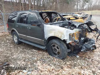 2003 Ford Expedition Eddie Bauer z VIN 1FMFU18L63LC31129, wystawiony jako IAAI lot #41683523 z przebiegiem 212 638 mil mil oraz . Historia ofert i sprzedaży dostępna na DreamBid. Obrazek 1.