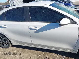 2019 Kia Forte LXS with VIN 3KPF24AD2KE040152, listed as a IAAI auction lot 41679814 with 1 mi miles. Bid and sale history available at carsss.com. Image 14.