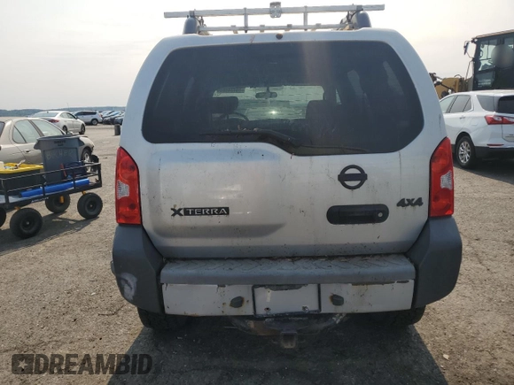 2010 Nissan Xterra SE z VIN 5N1AN0NW5AC509239, wystawiony jako Copart lot #59434865 z przebiegiem 106 209 mil mil oraz Czysty tytuł • Clean title. Historia ofert i sprzedaży dostępna na DreamBid. Obrazek 6.