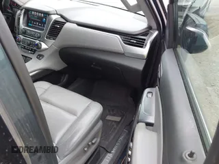 2020 Chevrolet Suburban LT z VIN 1GNSKHKC2LR259315, wystawiony jako IAAI lot #42129791 z przebiegiem 72 979 mil mil oraz . Historia ofert i sprzedaży dostępna na DreamBid. Obrazek 5.