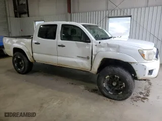 2013 Toyota Tacoma PreRunner with VIN 5TFJU4GN7DX030451, listed as a Copart auction lot 47122575 with 250,918 mi miles and Salvage Title. Bid and sale history available at carsss.com. Image 4.