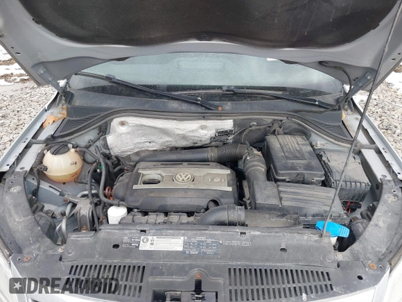 2011 Volkswagen Tiguan SEL with VIN WVGBV7AX5BW502741, listed as a IAAI auction lot 41441949 with 106,700 mi miles and . Bid and sale history available at DreamBid. Image 10.
