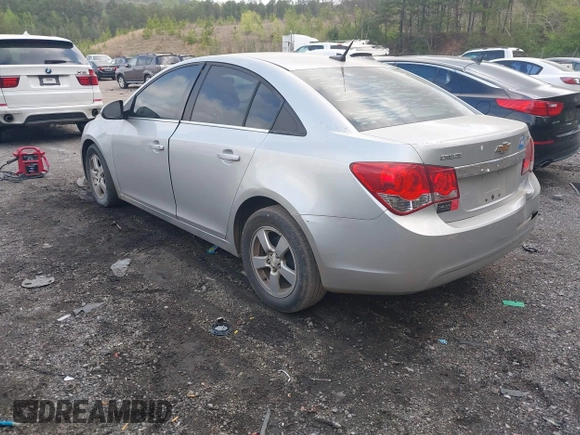 2014 Chevrolet Cruze 1LT with VIN 1G1PC5SB5E7403383, listed as a IAAI auction lot 41960344 with 141,586 mi miles and . Bid and sale history available at DreamBid. Image 3.