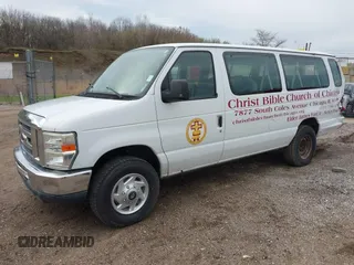 2010 Ford Econoline Passenger XL z VIN 1FBSS3BLXADA03000, wystawiony jako IAAI lot #42074166 z przebiegiem 134 179 mil mil oraz . Historia ofert i sprzedaży dostępna na DreamBid. Obrazek 2.