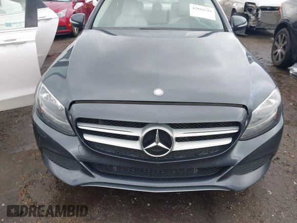 2015 Mercedes-Benz C-Class C 300 with VIN 55SWF4JB4FU047637, listed as a IAAI auction lot 42018519 with 78,297 mi miles. Bid and sale history available at carsss.com. Image 13.