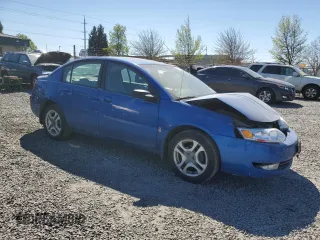 2004 Saturn ION z VIN 1G8AK52F94Z105130, wystawiony jako Copart lot #53108055 z przebiegiem 191 767 mil mil oraz Szkody całkowita. Historia ofert i sprzedaży dostępna na DreamBid. Obrazek 4.
