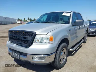 2005 Ford F-150 XLT z VIN 1FTPW12525KC85839, wystawiony jako IAAI lot #42344165 z przebiegiem 133 772 mil mil oraz . Historia ofert i sprzedaży dostępna na DreamBid. Obrazek 2.