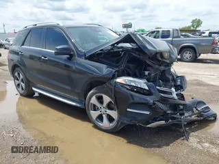 2017 Mercedes-Benz GLE 350 z VIN 4JGDA5HB7HA902891, wystawiony jako IAAI lot #42213456 z przebiegiem 91 104 mil mil oraz . Historia ofert i sprzedaży dostępna na DreamBid. Obrazek 1.