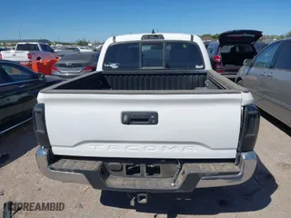 2021 Toyota Tacoma 2WD SR with VIN 3TYAX5GN6MT016452, listed as a IAAI auction lot 41816457 with 30,617 mi miles. Bid and sale history available at carsss.com. Image 16.