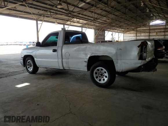2005 Chevrolet Silverado 1500 Work Truck z VIN 1GCEC14X55Z234955, wystawiony jako Copart lot #58243335 z przebiegiem 311 753 mil mil oraz Szkoda całkowita • Salvage title. Historia ofert i sprzedaży dostępna na DreamBid. Obrazek 2.