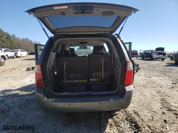 2008 Kia Sedona LX with VIN KNDMB233886238085, listed as a Copart auction lot 46948235 with NaN miles and Salvage Title. Bid and sale history available at carsss.com. Image 6.
