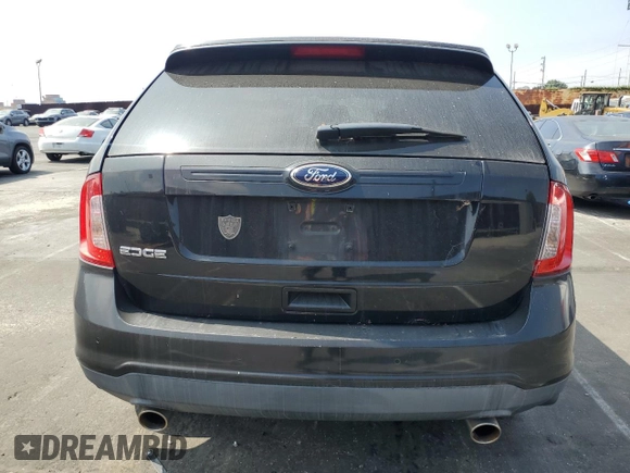 2013 Ford Edge SE z VIN 2FMDK3GC4DBC66828, wystawiony jako Copart lot #63524315 z przebiegiem 142 450 mil mil oraz Czysty tytuł • Clean title. Historia ofert i sprzedaży dostępna na DreamBid. Obrazek 6.