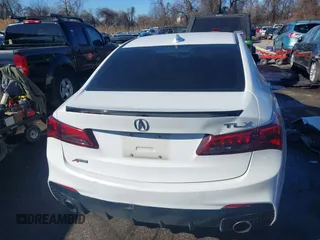 2018 Acura TLX w/A-SPEC Pkg with VIN 19UUB2F62JA008455, listed as a IAAI auction lot 41421336 with 1 mi miles. Bid and sale history available at carsss.com. Image 16.