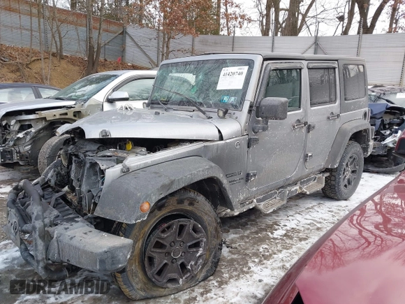 2014 Jeep Wrangler Unlimited Sport with VIN 1C4HJWDG1EL302087, listed as a IAAI auction lot 41420740 with 152,096 mi miles. Bid and sale history available at carsss.com. Image 23.