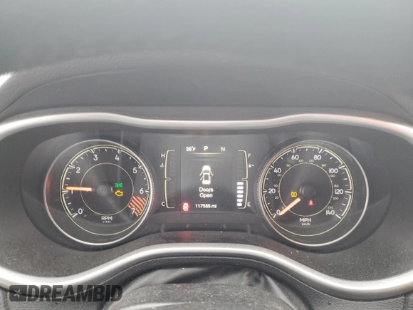 2014 Jeep Cherokee Altitude with VIN 1C4PJMCB6EW128067, listed as a Copart auction lot 46905285 with 117,585 mi miles and Clean Title. Bid and sale history available at DreamBid. Image 9.
