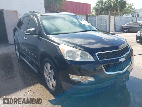 2011 Chevrolet Traverse LTZ z VIN 1GNKVLED9BJ392357, wystawiony jako IAAI lot #42155624 z przebiegiem Nie podano mil oraz . Historia ofert i sprzedaży dostępna na DreamBid. Obrazek 1.