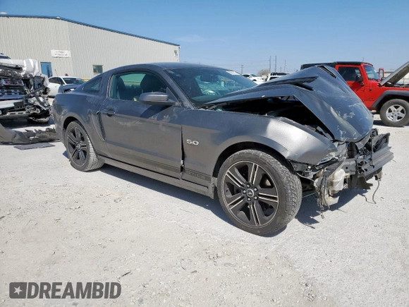 2013 Ford Mustang GT with VIN 1ZVBP8CF7D5261487, listed as a Copart auction lot 50201015 with 121,012 mi miles and Clean title. Bid and sale history available at DreamBid. Image 4.