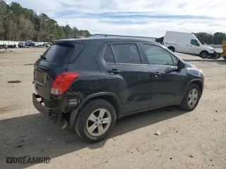 2020 Chevrolet Trax LS with VIN KL7CJKSB7LB040697, listed as a Copart auction lot 47274125 with 121,501 mi miles and Salvage Title. Bid and sale history available at carsss.com. Image 3.