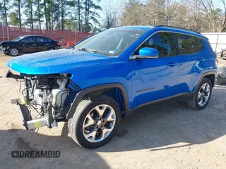 2020 Jeep Compass Limited with VIN 3C4NJDCB3LT127100, listed as a IAAI auction lot 41767535 with 114,114 mi miles. Bid and sale history available at carsss.com. Image 19.