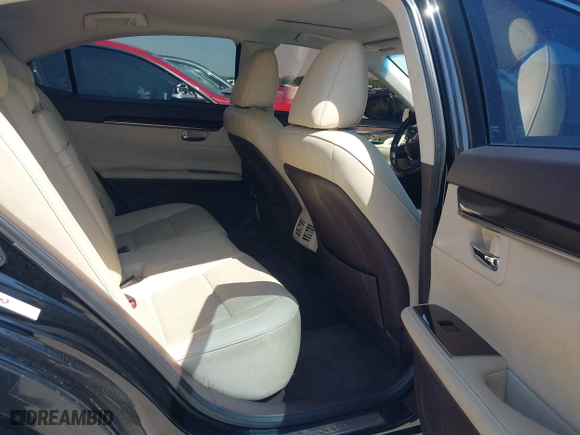 2016 Lexus ES 350 with VIN 58ABK1GG7GU019034, listed as a IAAI auction lot 41981877 with 1 mi miles. Bid and sale history available at carsss.com. Image 8.
