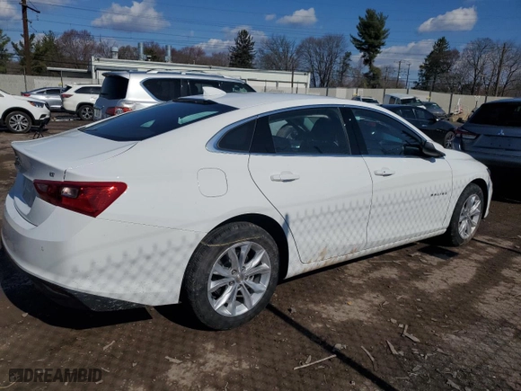 2024 Chevrolet Malibu LT with VIN 1G1ZD5STXRF233371, listed as a Copart auction lot 50440295 with 16,585 mi miles and Clean Title. Bid and sale history available at carsss.com. Image 3.
