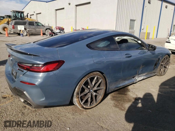 2019 BMW 8 Series M850i xDrive z VIN WBABC4C58KBJ35651, wystawiony jako Copart lot #84503014 z przebiegiem Nie podano mil oraz Szkoda całkowita • Salvage title. Historia ofert i sprzedaży dostępna na DreamBid. Obrazek 3.