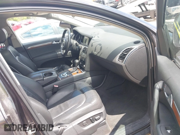 2008 Audi Q7 Premium with VIN WA1BY74L98D039862, listed as a IAAI auction lot 42571524 with 182,011 mi miles and . Bid and sale history available at DreamBid. Image 5.