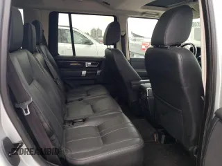 2015 Land Rover LR4 HSE z VIN SALAG2V65FA746674, wystawiony jako Copart lot #51082575 z przebiegiem 144 151 mil mil oraz Czysty tytuł • Clean title. Historia ofert i sprzedaży dostępna na DreamBid. Obrazek 11.