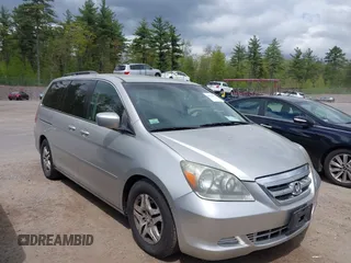 2006 Honda Odyssey EX z VIN 5FNRL38446B421396, wystawiony jako IAAI lot #42274903 z przebiegiem 184 939 mil mil oraz . Historia ofert i sprzedaży dostępna na DreamBid. Obrazek 1.