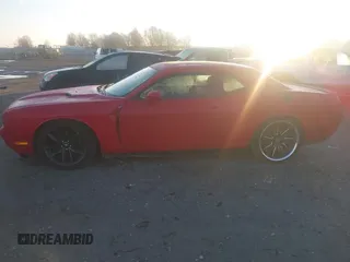 2011 Dodge Challenger z VIN 2B3CJ4DGXBH561850, wystawiony jako IAAI lot #41139802 z przebiegiem 155 948 mil mil oraz . Historia ofert i sprzedaży dostępna na DreamBid. Obrazek 14.